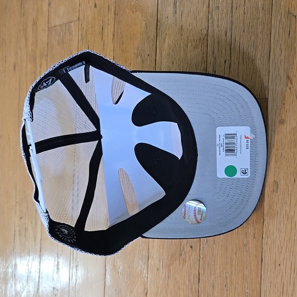 NWT Milwaukee Brewers Snapback Trucker Hat Cap - Picture 7 of 12